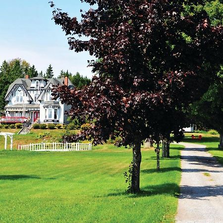 St. Martins Country Inn & Vaughan'S Restaurant Exterior photo